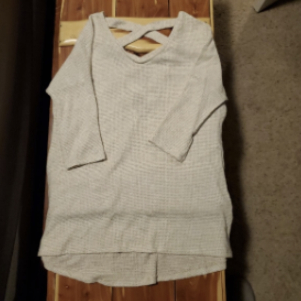 Oversized quarter sleeve sweater